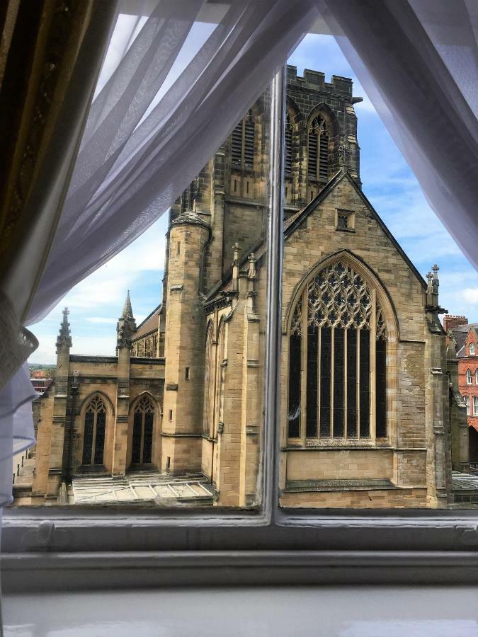 The Captain'S Lodge Room Only Accommodation Whitby Exterior photo